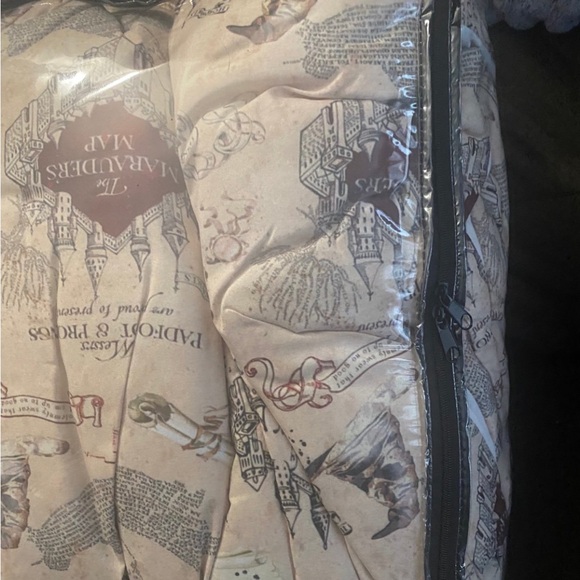Harry Potter King Size comforter - Picture 8 of 8
